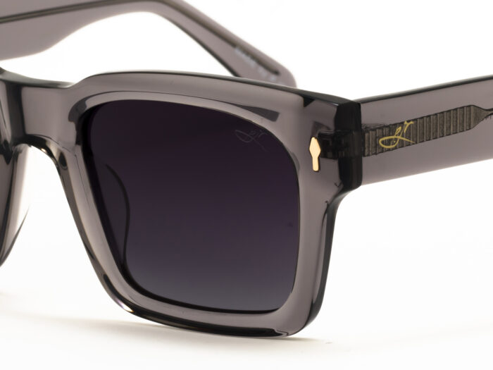 عینک آفتابی کلاسیک پیلارجونیور 13513 - تصویر 2