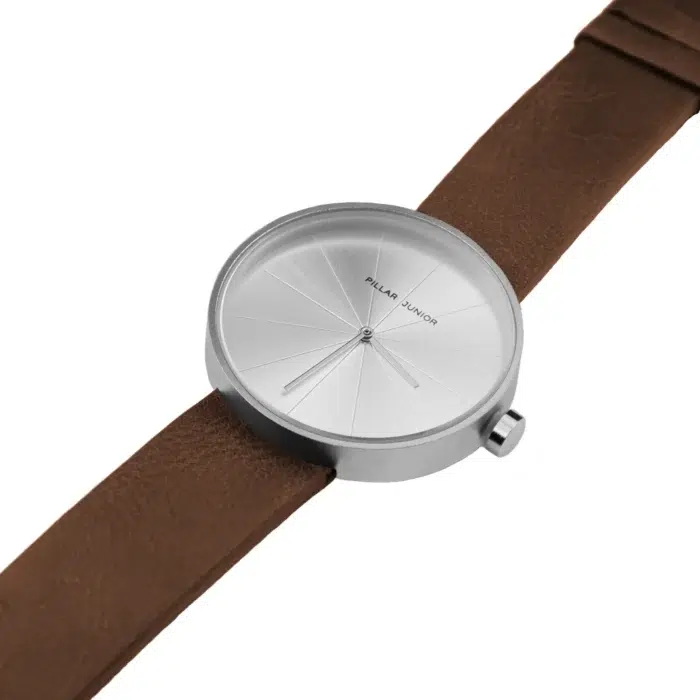 ساعت مچی مینیمال پیلار جونیور - بند چرم قهوه‌ای صفحه نقره‌ای - تصویر 2
